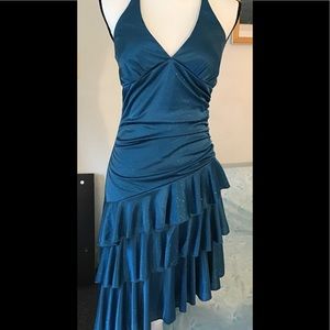 Wishes shiny blue party dress. M